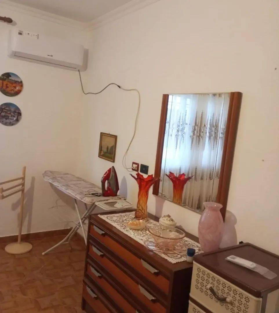 Guest House Viola Polisi i Vogel