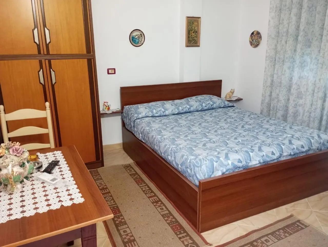Guest House Viola Polisi i Vogel